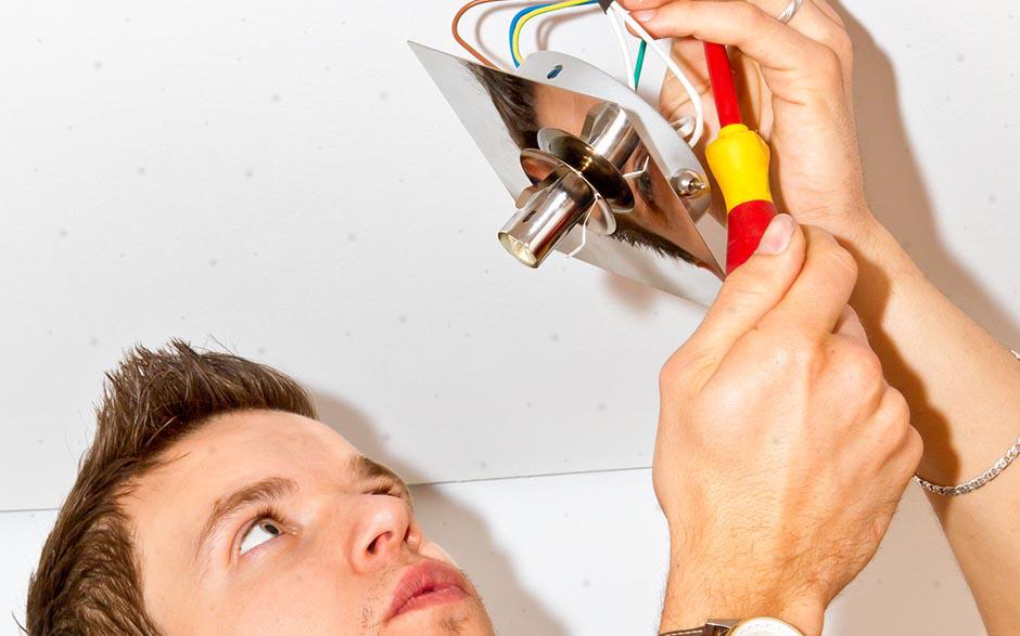  urgence électricité Paris 10